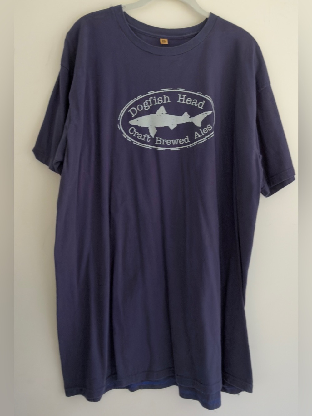 Dogfish Head Craft Brewed Ales Beet Tee Shirt size Men’s XL navy blue cotton